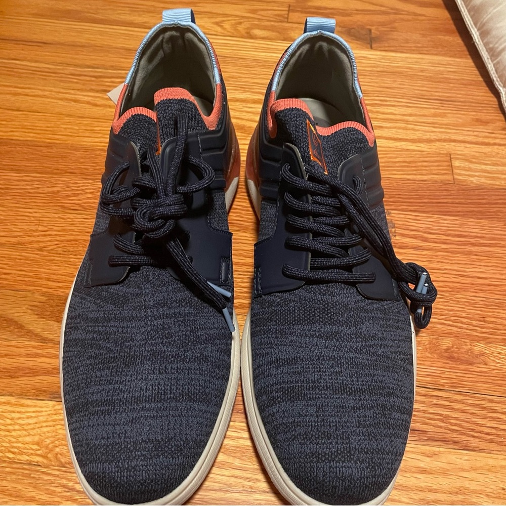 Earth Elements Men’s Shoes
